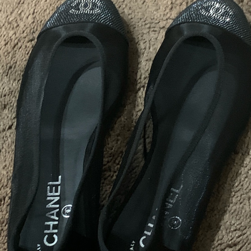 Chanel ballerina flats